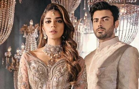 Sanam Saeed shares fervor in front of ‘Zindagi with Fawad Khan